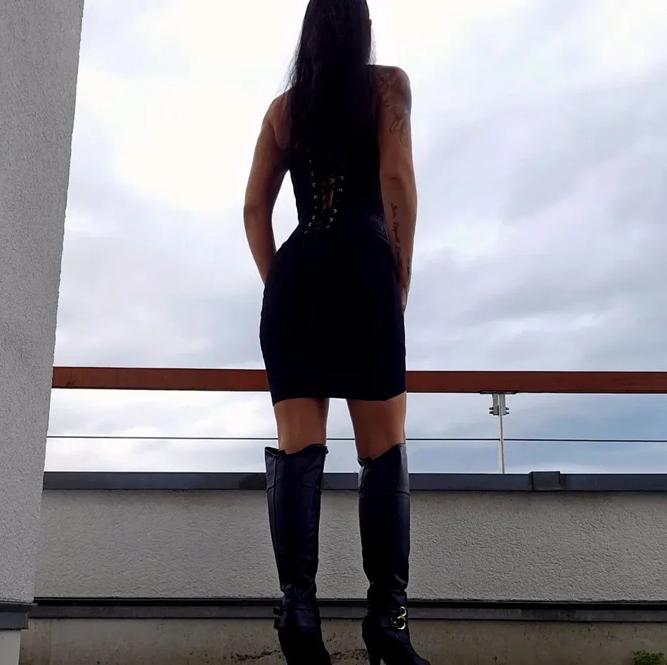 Asia, 35 anni
